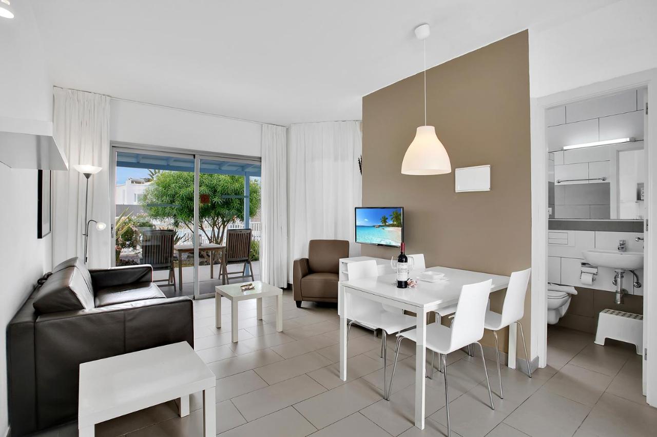 Mar Azul Corralejo- Adults Only Apartment Exterior photo